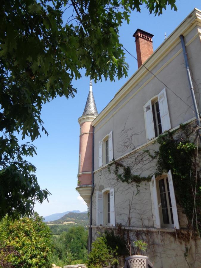 L'Annexe Du Chateau De Saint Genix Luaran gambar